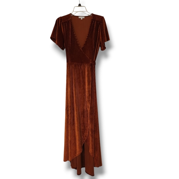 Baltic Born Andi stretch ribbed velvet short sleeve maxi wrap dress S - Picture 2 of 12